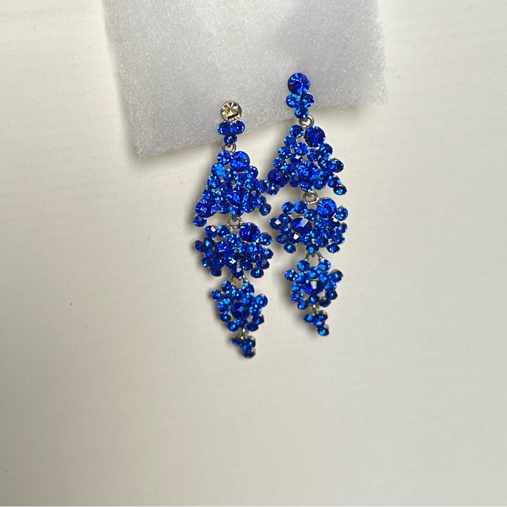 Blue Gem Dangle Earrings